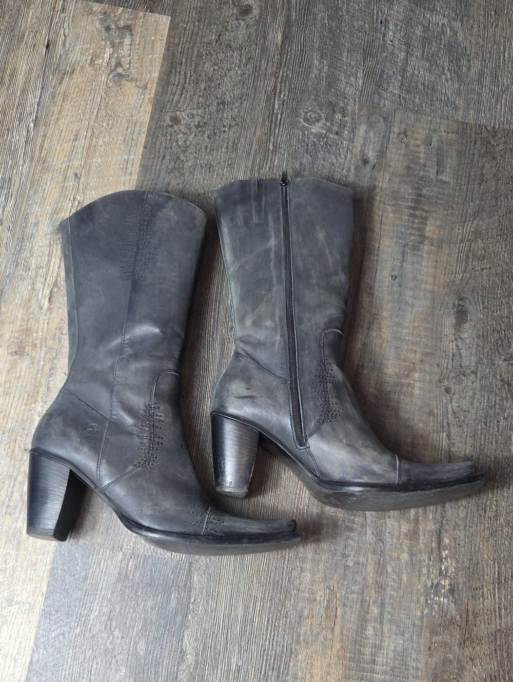 Bronx Gray Leather Mid-Calf Heeled Boots